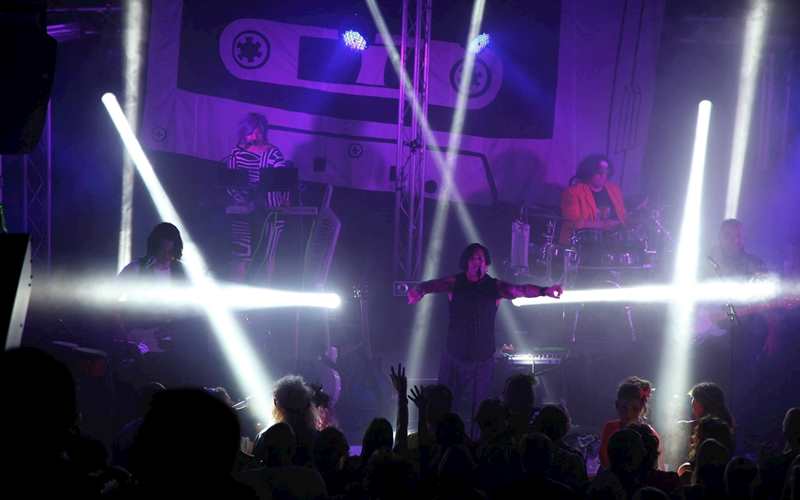 Mix Presents Automatic 80s Live