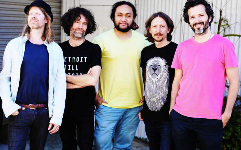 Congress of Animals - Strange Caravan Tour