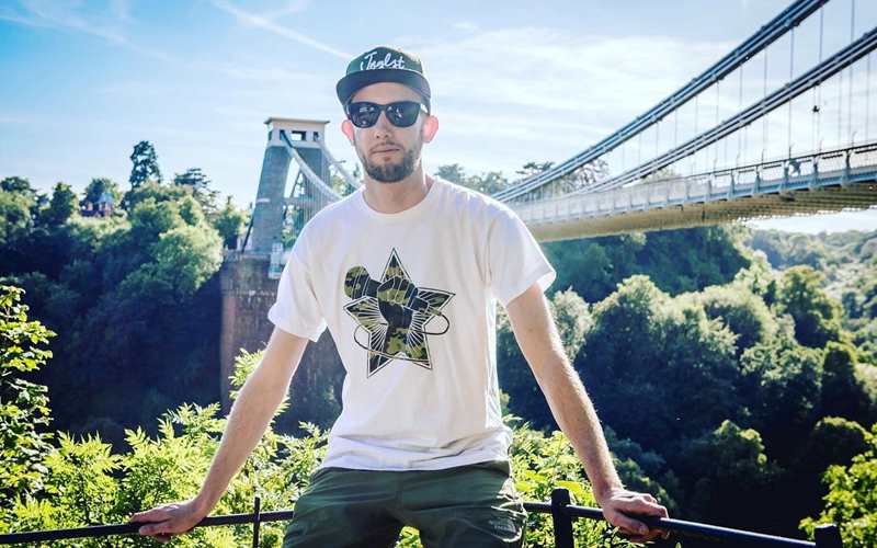 Born on Road (Kelvin 373, Gray and Crossy (UK)